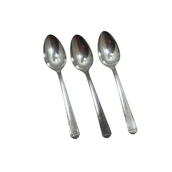 3 Vintage 1881 Rogers Oneida Silverplate Surf Club Teaspoons Tea Spoons 25084 - Picture 1 of 4